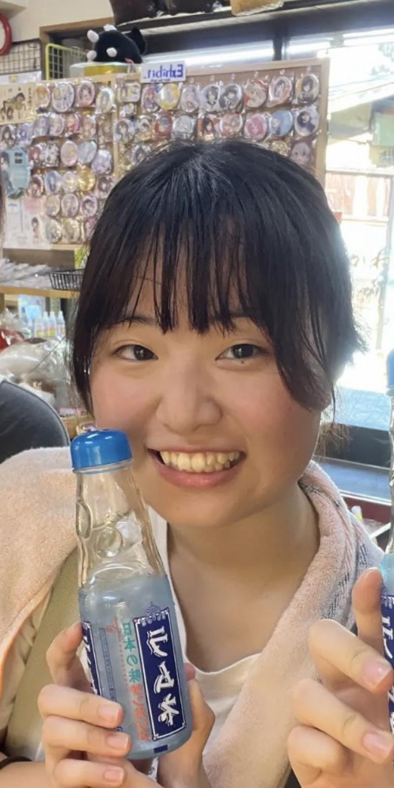 顔写真など